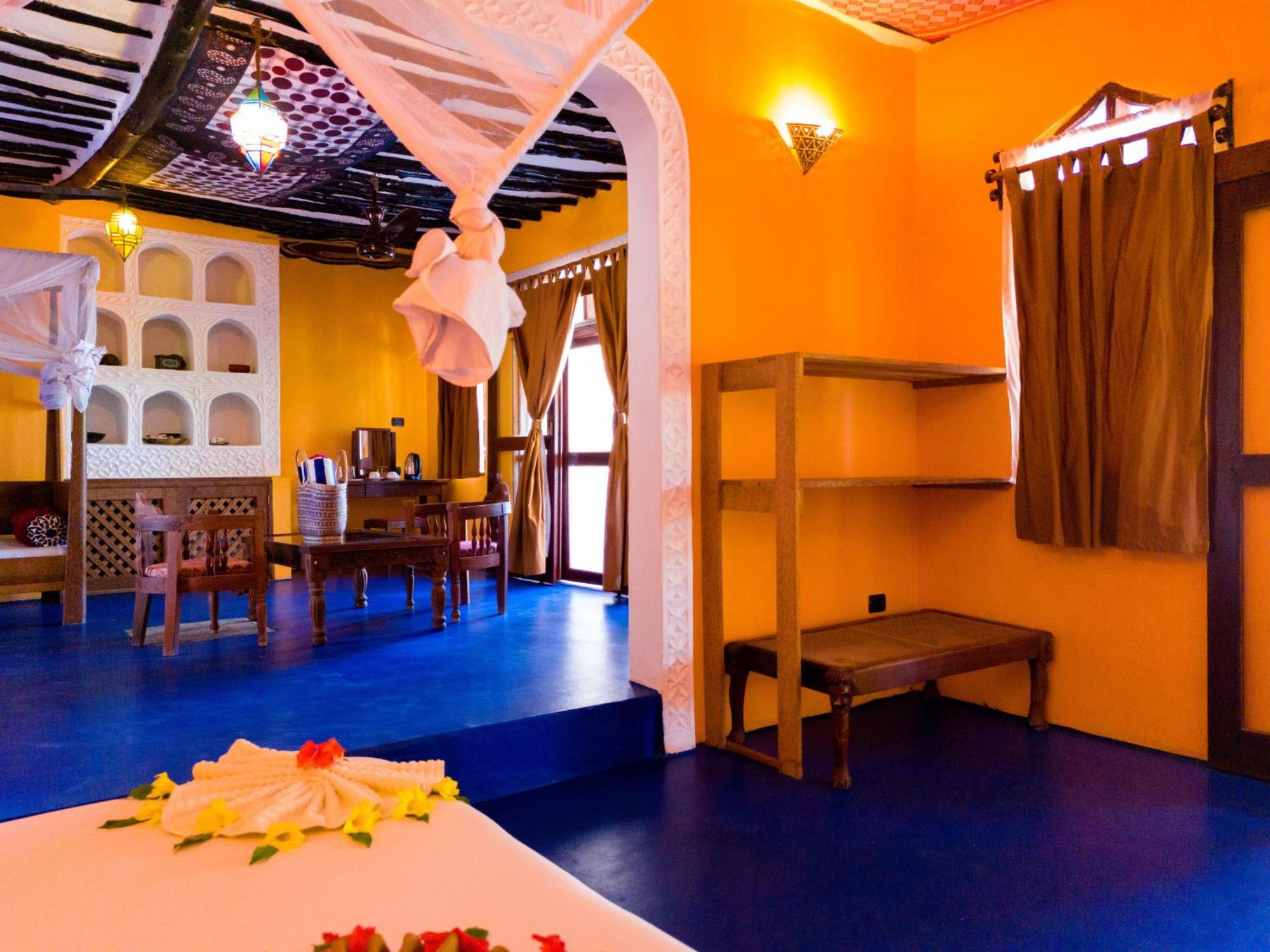 Swahili Palace Zanzibar 普瓦尼梅查恩加尼 外观 照片